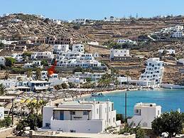 Stylish 2 Bd Escape Apt at Ornos Beach