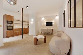 Chic Apartment - 3br/8p - Le Marais