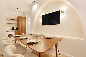 Chic Apartment - 3br/8p - Le Marais