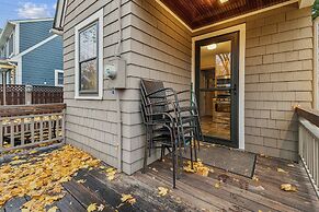 Charming Ann Arbor Retreat Near Dt & Attractions 3 Bedroom Home