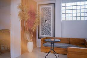 Amazing 3 Bedroom Villa With Swimming Pool Close to the Beach