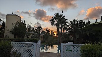 Les Cypres Hotel Restaurant