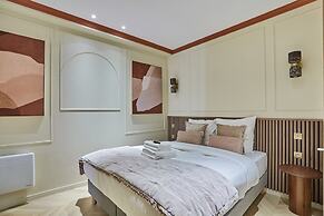 Amazing Apartment Center of Paris Le Marais