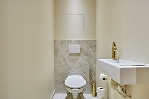 Amazing Apartment Center of Paris Le Marais