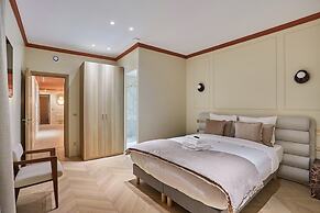 Amazing Apartment Center of Paris Le Marais