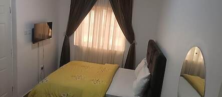 Cottage Hotel