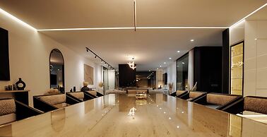 Marrakech Oasis Retreat - 5-bedroom Villa With Private Pool
