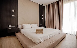 Marrakech Oasis Retreat - 5-bedroom Villa With Private Pool