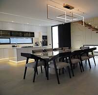 Marrakech Oasis Retreat - 5-bedroom Villa With Private Pool