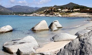 Apartment in Residence With Swimming Pool