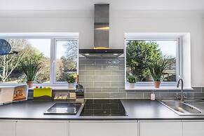 Angus Suites by Your Lettings