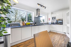 Angus Suites by Your Lettings