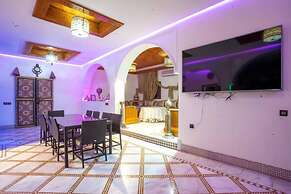 Villa Familiale De 5 Chambres Avec Piscine