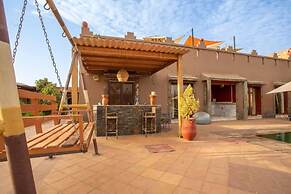 Villa Familiale De 5 Chambres Avec Piscine