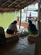 Ginger Harmony Guesthause and Café