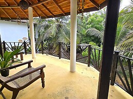 Ginger Harmony Guesthause and Café