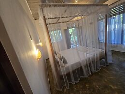 Ginger Harmony Guesthause and Café