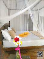 Ginger Harmony Guesthause and Café