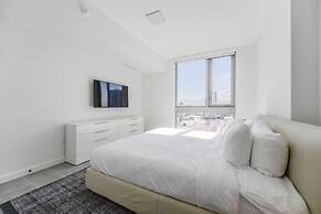 Breathtaking Downtown Miami Apt