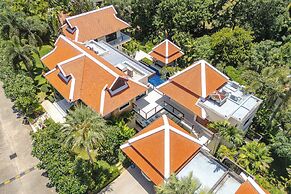 Naiharn 4br Private PoolVilla near Beach