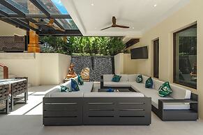 Naiharn 4br Private PoolVilla near Beach