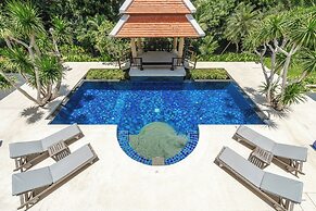 Naiharn 4br Private PoolVilla near Beach