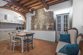 La Castellana Apartment Shared Pool