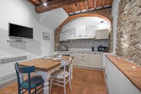 La Castellana Apartment Shared Pool