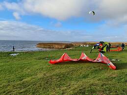 Apartment, 250m From Coast