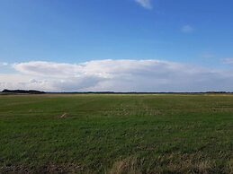 Apartment, 250m From Coast