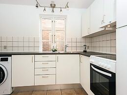 Apartment, 250m From Coast