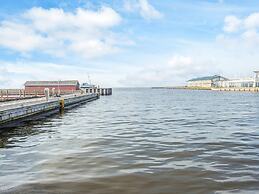 Apartment, 250m From Coast