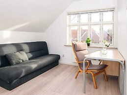 Holiday Home, Near Town Square