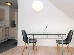 Holiday Home, Near Town Square