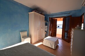 Casa Dell'orto In The Centre Of Agrustos