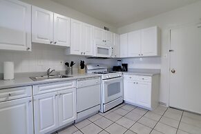 Stylish & Spacious 2BR in Crystal City