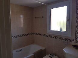 CT 101  - Calanova Golf