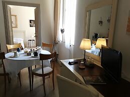 AriediParma - Rooms & Apartments