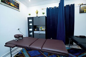Firnic Luxurious Private Hotel