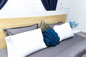 Firnic Luxurious Private Hotel