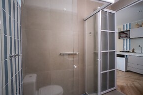 Refuge a few Steps From Copacabana Beach Studios PI PJ