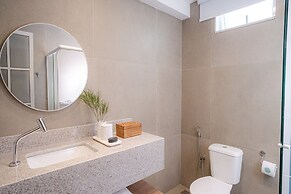 Refuge a few Steps From Copacabana Beach Studios PI PJ