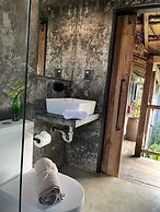 Meteora Stay & Co-Working Space