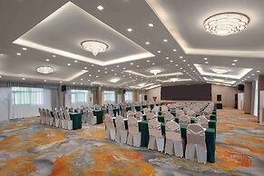 Hawthorn By Wyndham Guangzhou Baiyun Airport