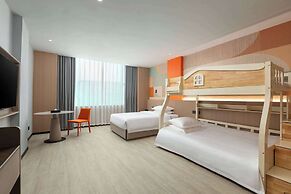 Hawthorn By Wyndham Guangzhou Baiyun Airport