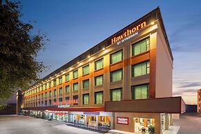 Hawthorn By Wyndham Guangzhou Baiyun Airport