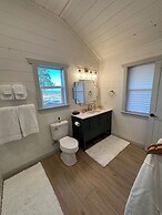 Laurel Court Cottages