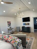 Laurel Court Cottages