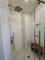 Laurel Court Cottages