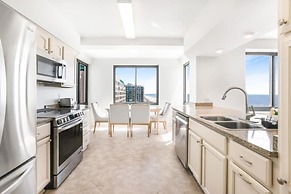 Broadmoor 1101 Beach Views From Every Room